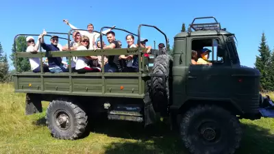 Поездка на вездеходах: Спасские дворцы и невероятная энергетика