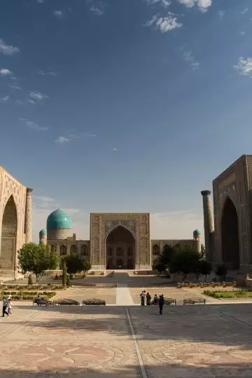 Экскурсии на площадь Регистан
